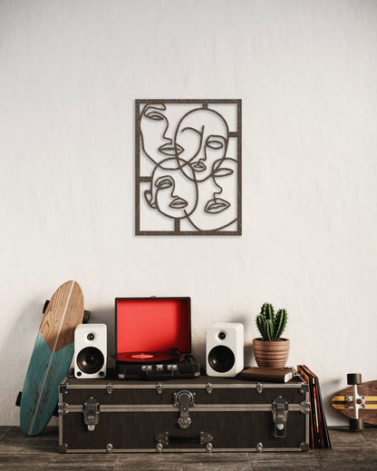 Houten wanddecoratie soul faces op wand